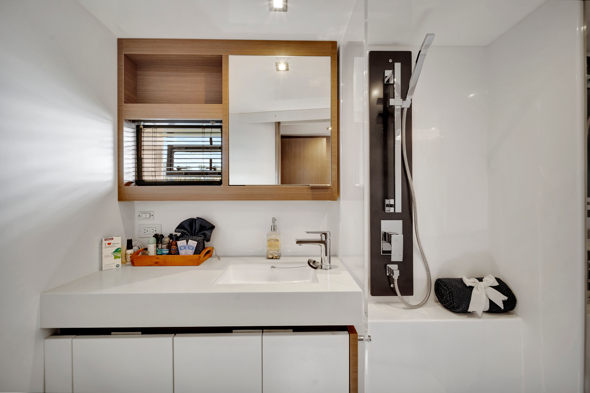 Leopard Cat VIP cabin bathroom
